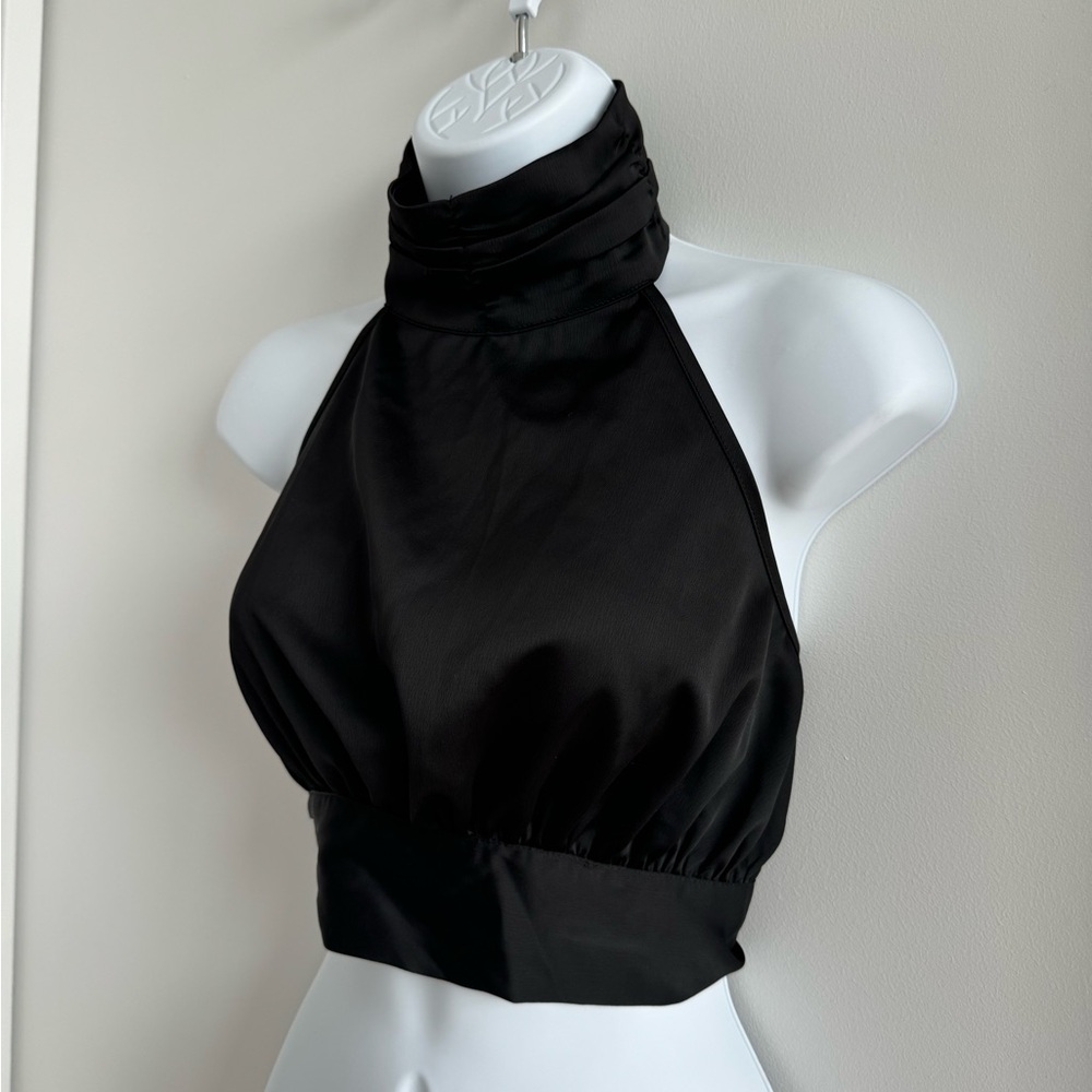 Fashion Nova Black Halter Neck Crop Top